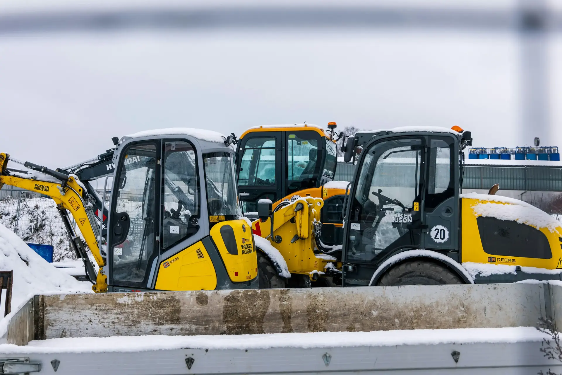 JCB Oil